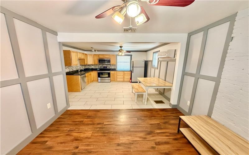 1180 National Pike, Hopwood, 15445, 1 Bedroom Bedrooms, ,1 BathroomBathrooms,Lease,For Rent,National Pike,1752702