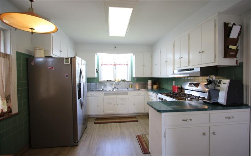 1121 Try Street, Monongahela, 15063, 3 Bedrooms Bedrooms, 9 Rooms Rooms,2.1 BathroomsBathrooms,Residential,For Sale,Try Street,1752931