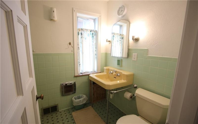 1121 Try Street, Monongahela, 15063, 3 Bedrooms Bedrooms, 9 Rooms Rooms,2.1 BathroomsBathrooms,Residential,For Sale,Try Street,1752931