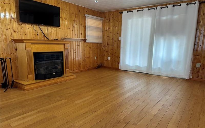 1021 St Clair St, Latrobe, 15650, 2 Bedrooms Bedrooms, 7 Rooms Rooms,2 BathroomsBathrooms,Residential,For Sale,St Clair St,1752950