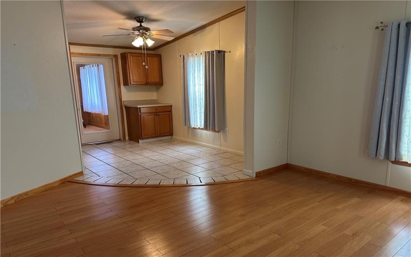 1021 St Clair St, Latrobe, 15650, 2 Bedrooms Bedrooms, 7 Rooms Rooms,2 BathroomsBathrooms,Residential,For Sale,St Clair St,1752950