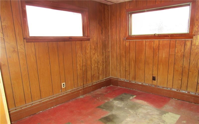 300 8th Street, Windber, 15963, 5 Bedrooms Bedrooms, 7 Rooms Rooms,1 BathroomBathrooms,Residential,For Sale,8th Street,1752978