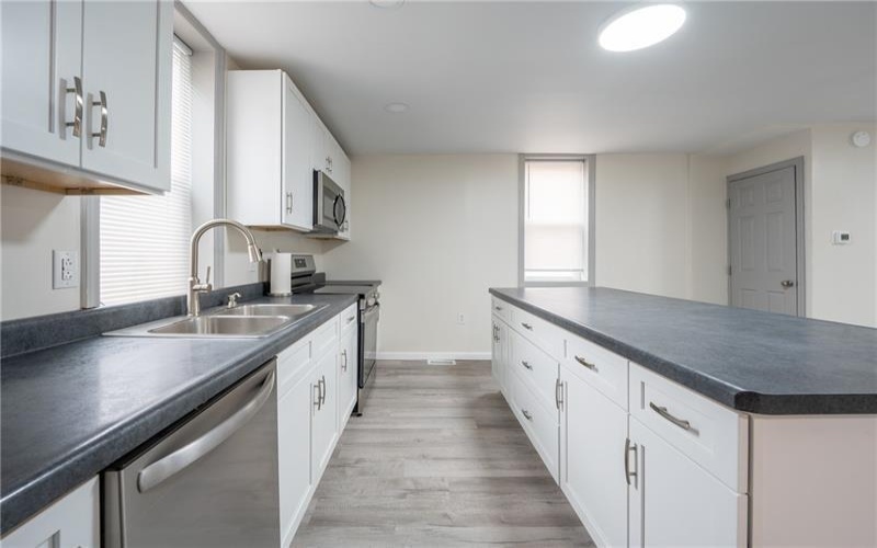 447-449 Steck St, Greensburg, 15601, 2 Bedrooms Bedrooms, ,2 BathroomsBathrooms,Residential,For Sale,Steck St,1752987