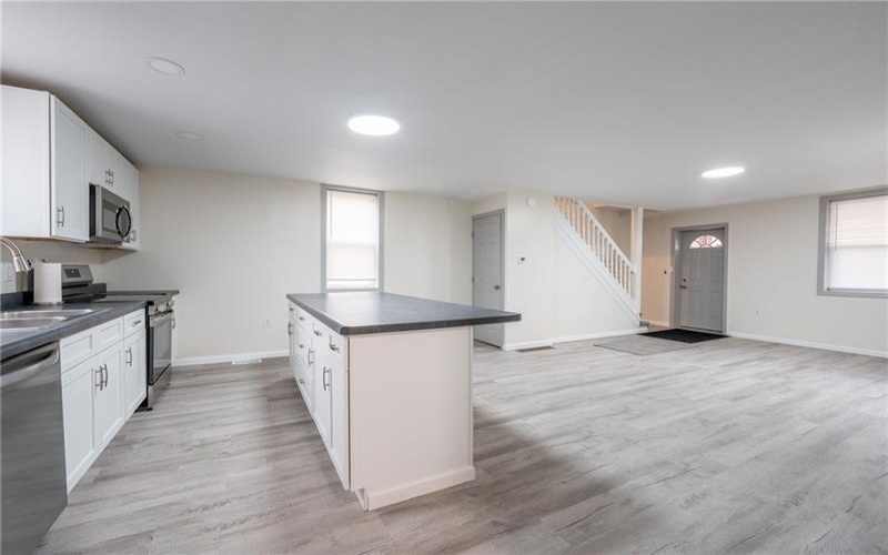 447-449 Steck St, Greensburg, 15601, 2 Bedrooms Bedrooms, ,2 BathroomsBathrooms,Residential,For Sale,Steck St,1752987