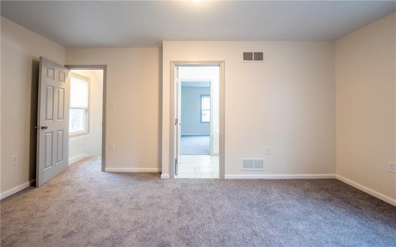 447-449 Steck St, Greensburg, 15601, 2 Bedrooms Bedrooms, ,2 BathroomsBathrooms,Residential,For Sale,Steck St,1752987