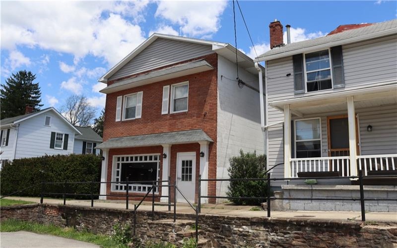 304 Main St, Ligonier, 15658, ,Commercial-industrial-business,For Sale,Main St,1752997