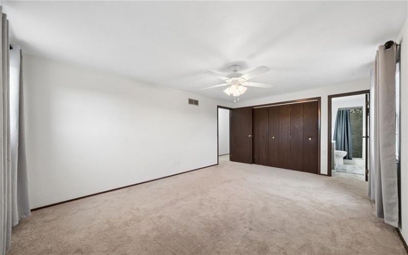 24 Waverly Drive, Greensburg, 15601, 3 Bedrooms Bedrooms, 11 Rooms Rooms,2.1 BathroomsBathrooms,Residential,For Sale,Waverly Drive,1753004