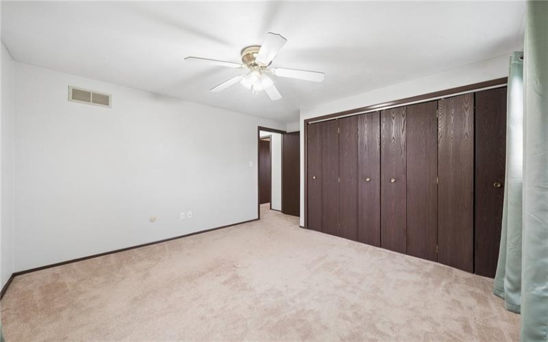 24 Waverly Drive, Greensburg, 15601, 3 Bedrooms Bedrooms, 11 Rooms Rooms,2.1 BathroomsBathrooms,Residential,For Sale,Waverly Drive,1753004