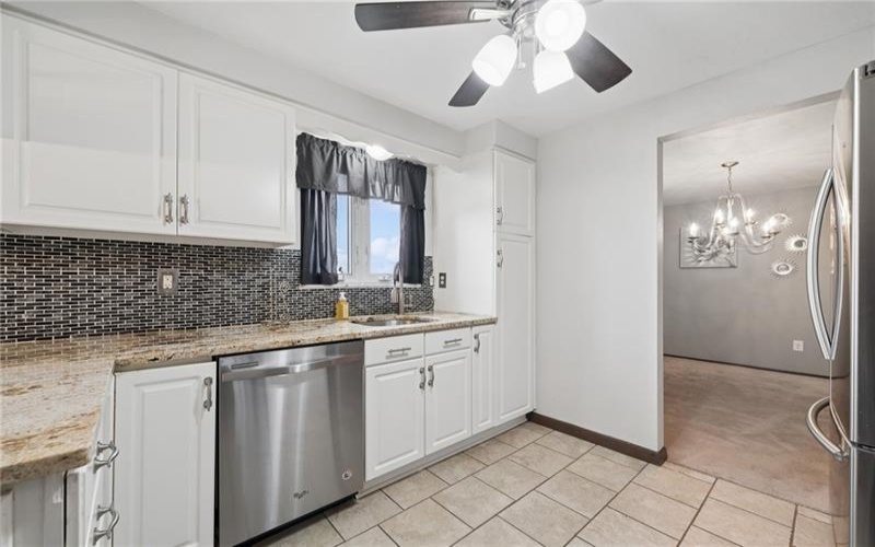 24 Waverly Drive, Greensburg, 15601, 3 Bedrooms Bedrooms, 11 Rooms Rooms,2.1 BathroomsBathrooms,Residential,For Sale,Waverly Drive,1753004