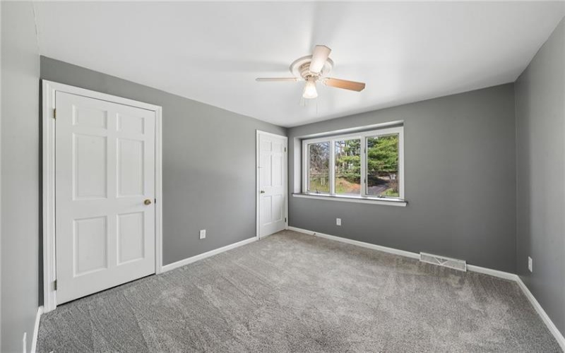 153 Oakwood Road, McMurray, 15317, 4 Bedrooms Bedrooms, 12 Rooms Rooms,3.1 BathroomsBathrooms,Residential,For Sale,Oakwood Road,1753040