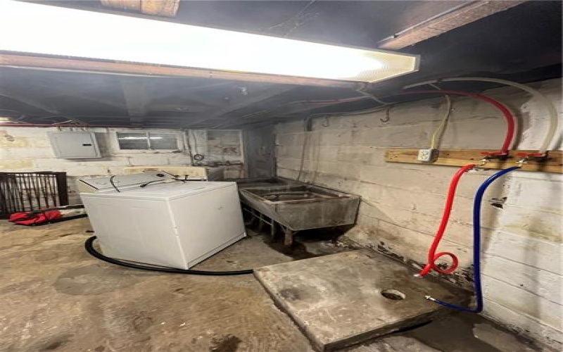 924 Locust Avenue, Monessen, 15062, 2 Bedrooms Bedrooms, ,1 BathroomBathrooms,Residential,For Sale,Locust Avenue,1753044