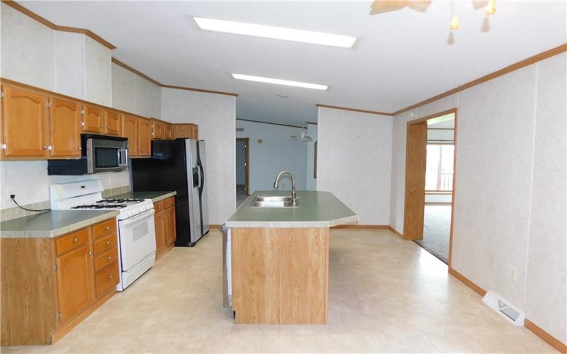 140 Firestone Road, Smithfield, 15478, 3 Bedrooms Bedrooms, 8 Rooms Rooms,3 BathroomsBathrooms,Residential,For Sale,Firestone Road,1710750
