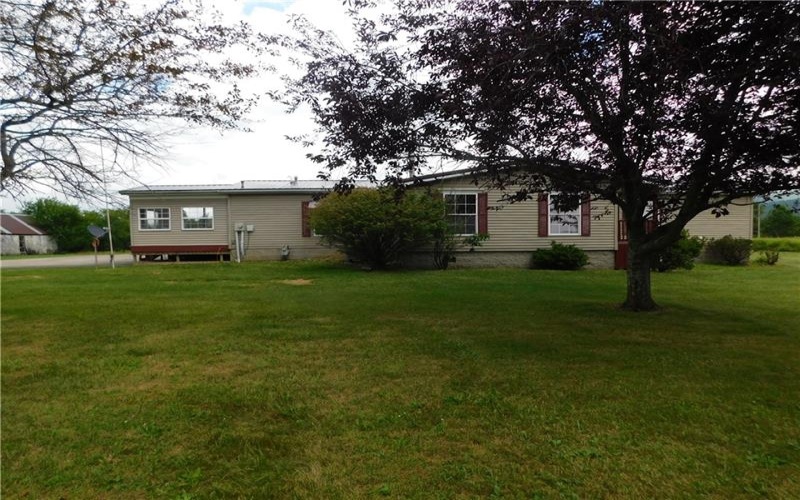 140 Firestone Road, Smithfield, 15478, 3 Bedrooms Bedrooms, 8 Rooms Rooms,3 BathroomsBathrooms,Residential,For Sale,Firestone Road,1710750
