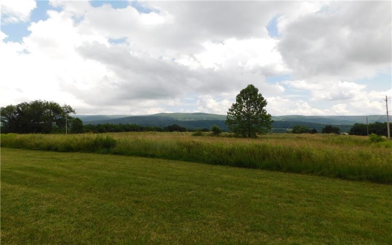 140 Firestone Road, Smithfield, 15478, 3 Bedrooms Bedrooms, 8 Rooms Rooms,3 BathroomsBathrooms,Residential,For Sale,Firestone Road,1710750
