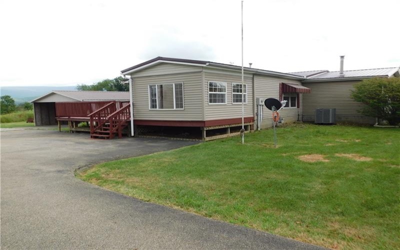 140 Firestone Road, Smithfield, 15478, 3 Bedrooms Bedrooms, 8 Rooms Rooms,3 BathroomsBathrooms,Residential,For Sale,Firestone Road,1710750