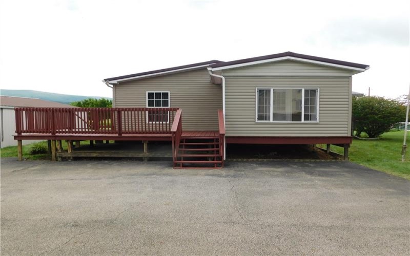 140 Firestone Road, Smithfield, 15478, 3 Bedrooms Bedrooms, 8 Rooms Rooms,3 BathroomsBathrooms,Residential,For Sale,Firestone Road,1710750