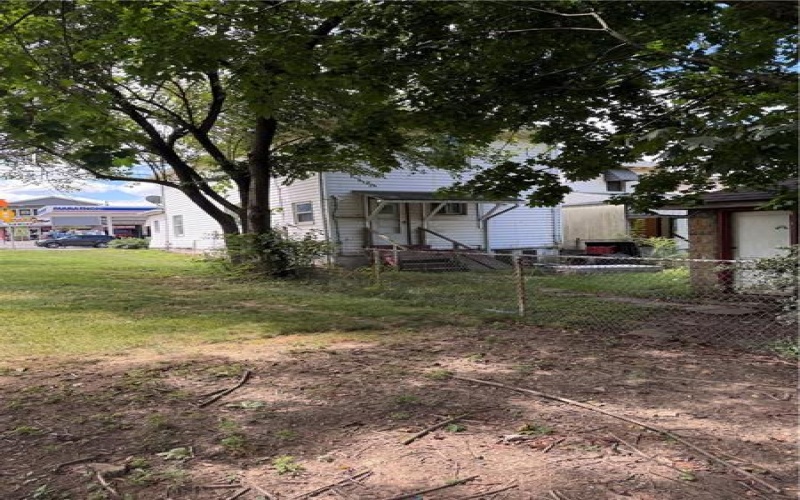 137 Sherman Ave, Vandergrift, 15690, 4 Bedrooms Bedrooms, 6 Rooms Rooms,1.1 BathroomsBathrooms,Residential,For Sale,Sherman Ave,1717769