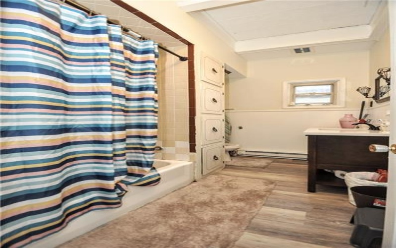 819 Lincoln Ave, Charleroi, 15022, 3 Bedrooms Bedrooms, ,2 BathroomsBathrooms,Residential,For Sale,Lincoln Ave,1732991
