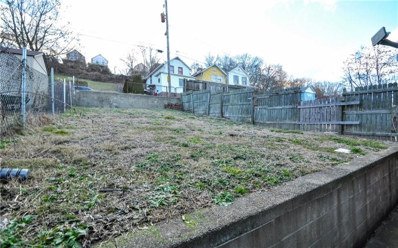 819 Lincoln Ave, Charleroi, 15022, 3 Bedrooms Bedrooms, ,2 BathroomsBathrooms,Residential,For Sale,Lincoln Ave,1732991