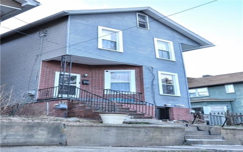 819 Lincoln Ave, Charleroi, 15022, 3 Bedrooms Bedrooms, ,2 BathroomsBathrooms,Residential,For Sale,Lincoln Ave,1732991