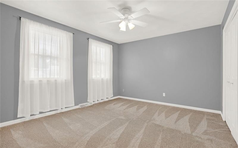 774 Vernon Dr, Rostraver Township, 15012, 4 Bedrooms Bedrooms, 8 Rooms Rooms,2.2 BathroomsBathrooms,Residential,For Sale,Vernon Dr,1744702