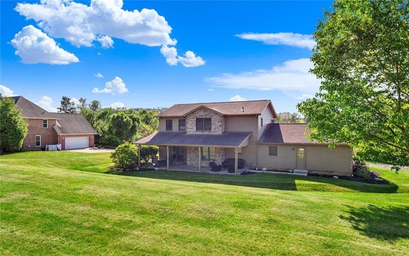 774 Vernon Dr, Rostraver Township, 15012, 4 Bedrooms Bedrooms, 8 Rooms Rooms,2.2 BathroomsBathrooms,Residential,For Sale,Vernon Dr,1744702