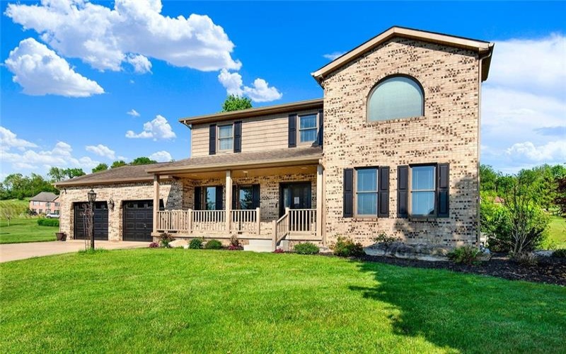 774 Vernon Dr, Rostraver Township, 15012, 4 Bedrooms Bedrooms, 8 Rooms Rooms,2.2 BathroomsBathrooms,Residential,For Sale,Vernon Dr,1744702