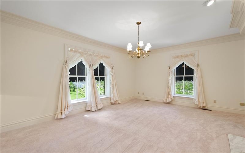 571 West McMurray, Canonsburg, 15317, 6 Bedrooms Bedrooms, 13 Rooms Rooms,5.1 BathroomsBathrooms,Residential,For Sale,West McMurray,1752935