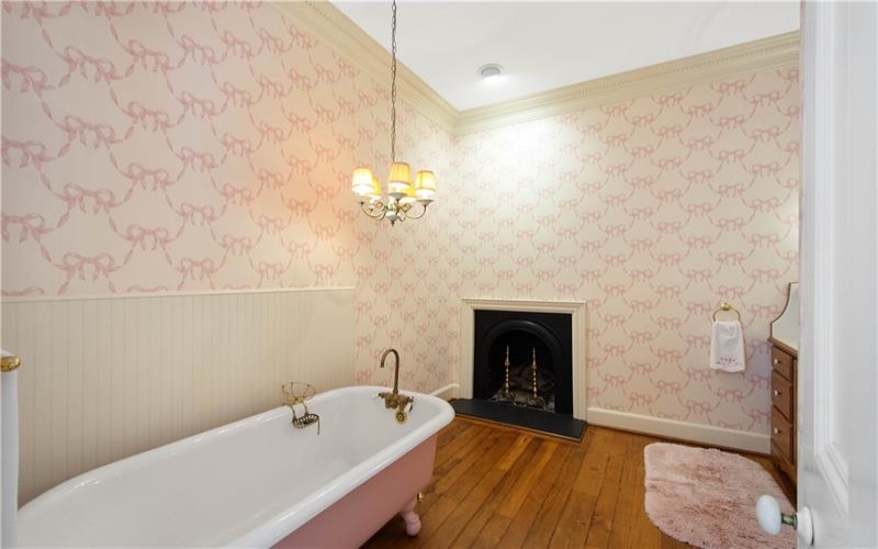 571 West McMurray, Canonsburg, 15317, 6 Bedrooms Bedrooms, 13 Rooms Rooms,5.1 BathroomsBathrooms,Residential,For Sale,West McMurray,1752935