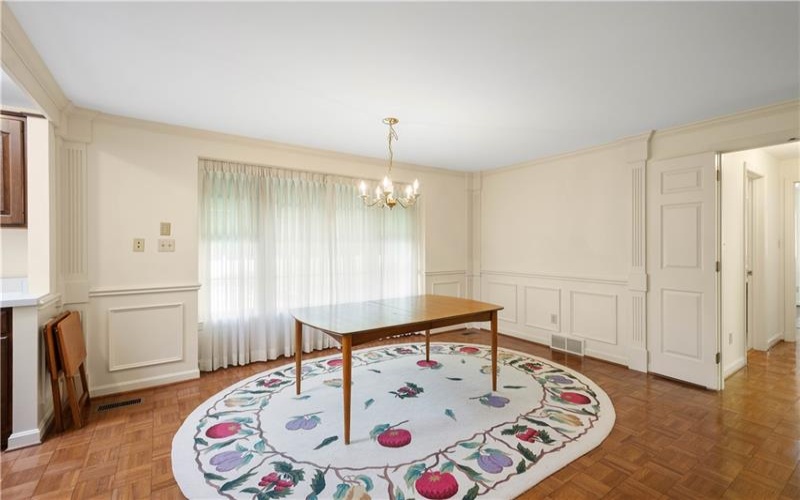 571 West McMurray, Canonsburg, 15317, 6 Bedrooms Bedrooms, 13 Rooms Rooms,5.1 BathroomsBathrooms,Residential,For Sale,West McMurray,1752935
