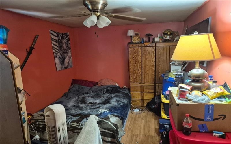 1013 Henry St, Rostraver Township, 15012, 4 Bedrooms Bedrooms, ,1 BathroomBathrooms,Residential,For Sale,Henry St,1752944
