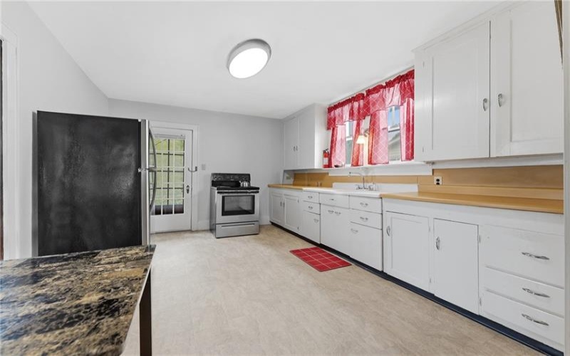 822 Main Street, Addison, 15411, 2 Bedrooms Bedrooms, 6 Rooms Rooms,1 BathroomBathrooms,Residential,For Sale,Main Street,1753042