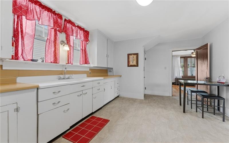 822 Main Street, Addison, 15411, 2 Bedrooms Bedrooms, 6 Rooms Rooms,1 BathroomBathrooms,Residential,For Sale,Main Street,1753042