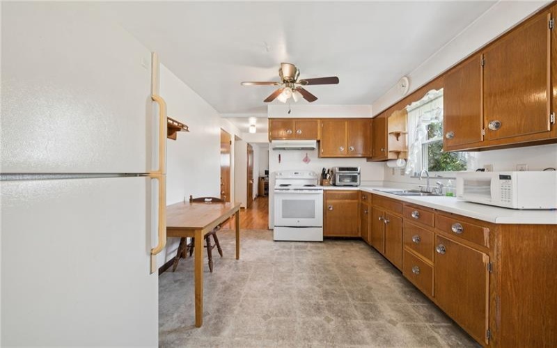 324 Grove Dr, New Kensington, 15068, 3 Bedrooms Bedrooms, ,2 BathroomsBathrooms,Residential,For Sale,Grove Dr,1753085