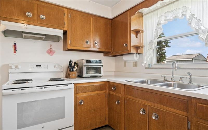 324 Grove Dr, New Kensington, 15068, 3 Bedrooms Bedrooms, ,2 BathroomsBathrooms,Residential,For Sale,Grove Dr,1753085