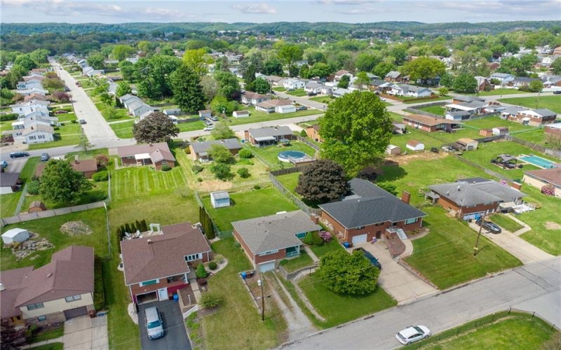 324 Grove Dr, New Kensington, 15068, 3 Bedrooms Bedrooms, ,2 BathroomsBathrooms,Residential,For Sale,Grove Dr,1753085