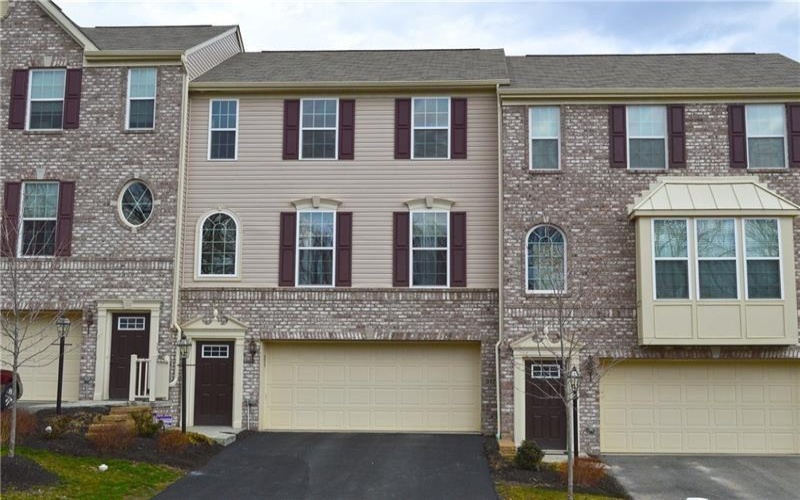 317 Maple Ridge Dr, Canonsburg, 15317, 3 Bedrooms Bedrooms, ,2.1 BathroomsBathrooms,Lease,For Rent,Maple Ridge Dr,1753111