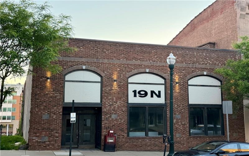 19 Main St, Washington, 15301, ,Commercial-industrial-business,For Sale,Main St,1753138