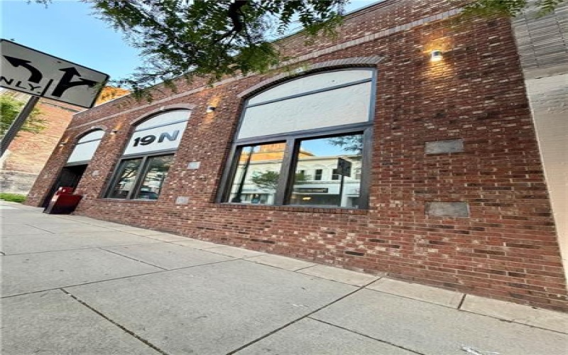 19 Main St, Washington, 15301, ,Commercial-industrial-business,For Sale,Main St,1753138
