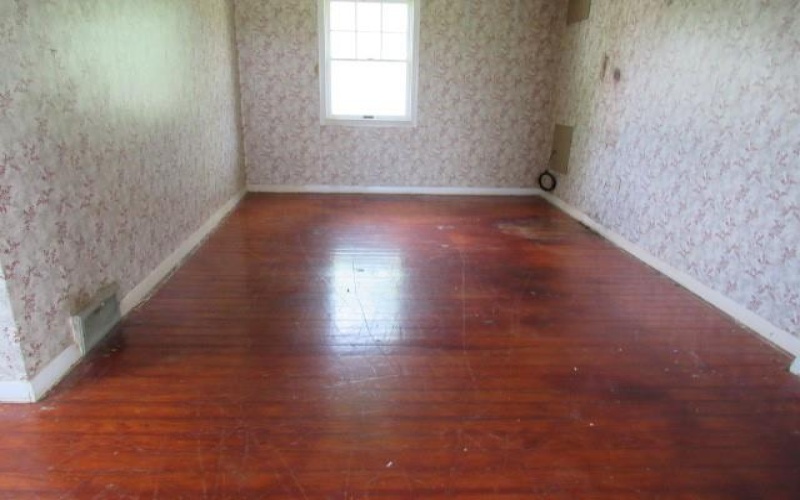 1052 Eighty Eight Road, Rices Landing, 15357, 3 Bedrooms Bedrooms, 5 Rooms Rooms,1.1 BathroomsBathrooms,Residential,For Sale,Eighty Eight Road,1753165