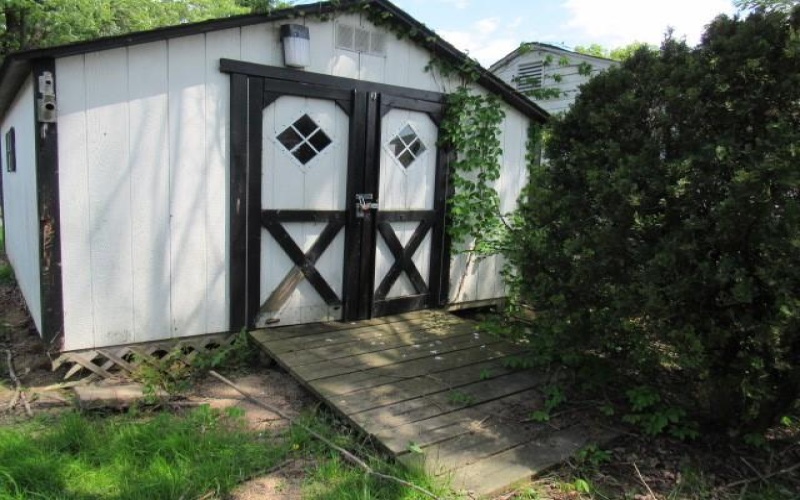 1052 Eighty Eight Road, Rices Landing, 15357, 3 Bedrooms Bedrooms, 5 Rooms Rooms,1.1 BathroomsBathrooms,Residential,For Sale,Eighty Eight Road,1753165