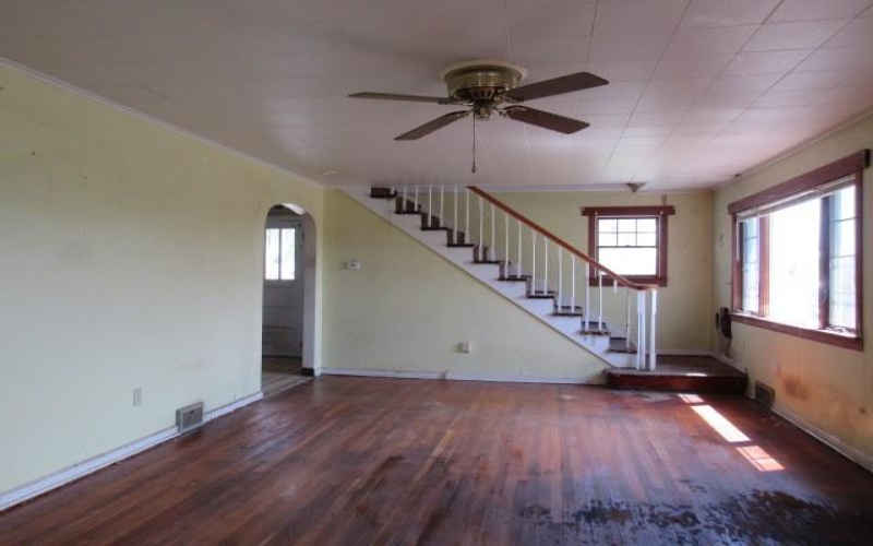 1052 Eighty Eight Road, Rices Landing, 15357, 3 Bedrooms Bedrooms, 5 Rooms Rooms,1.1 BathroomsBathrooms,Residential,For Sale,Eighty Eight Road,1753165