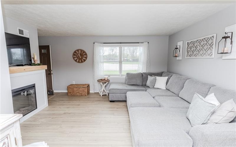 115 General Dr, Uniontown, 15401, 3 Bedrooms Bedrooms, ,1.1 BathroomsBathrooms,Residential,For Sale,General Dr,1748642
