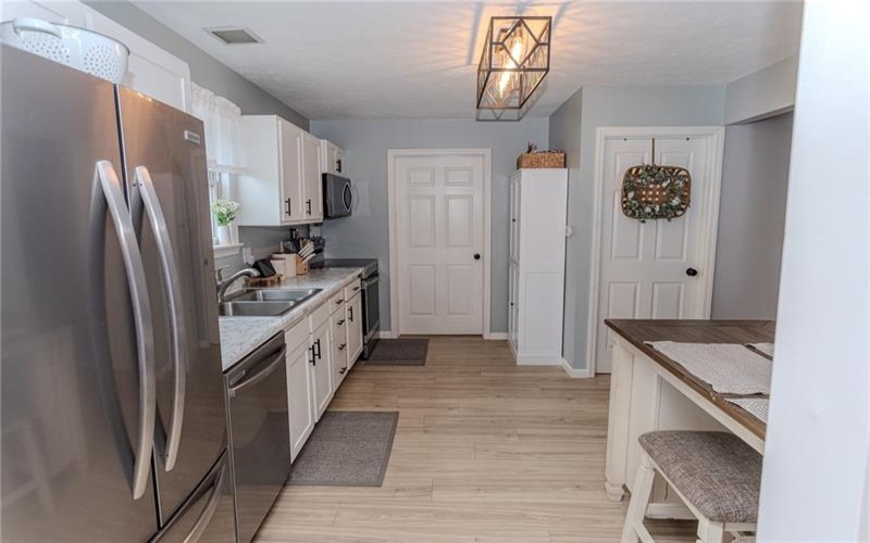 115 General Dr, Uniontown, 15401, 3 Bedrooms Bedrooms, ,1.1 BathroomsBathrooms,Residential,For Sale,General Dr,1748642