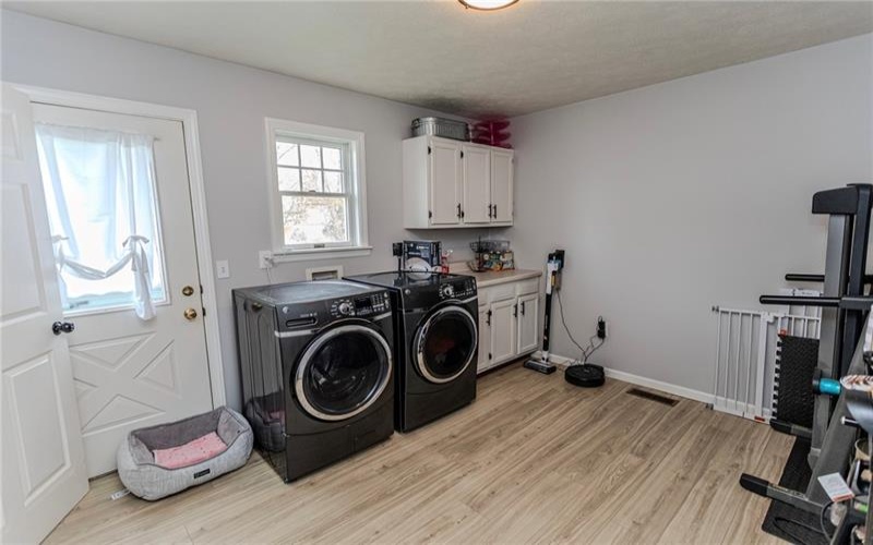 115 General Dr, Uniontown, 15401, 3 Bedrooms Bedrooms, ,1.1 BathroomsBathrooms,Residential,For Sale,General Dr,1748642