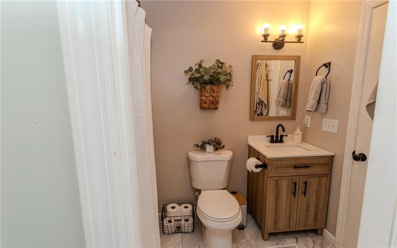 115 General Dr, Uniontown, 15401, 3 Bedrooms Bedrooms, ,1.1 BathroomsBathrooms,Residential,For Sale,General Dr,1748642