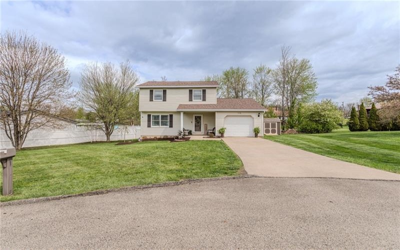 115 General Dr, Uniontown, 15401, 3 Bedrooms Bedrooms, ,1.1 BathroomsBathrooms,Residential,For Sale,General Dr,1748642
