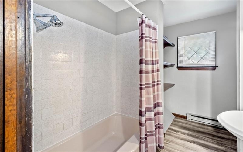 37 Webb Drive, Washington, 15301, 3 Bedrooms Bedrooms, 7 Rooms Rooms,1.1 BathroomsBathrooms,Residential,For Sale,Webb Drive,1753106