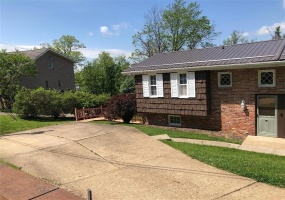 37 Webb Drive, Washington, 15301, 3 Bedrooms Bedrooms, 7 Rooms Rooms,1.1 BathroomsBathrooms,Residential,For Sale,Webb Drive,1753106