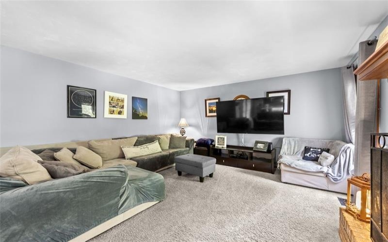 340 Dogwood Dr, Delmont, 15626, 4 Bedrooms Bedrooms, 9 Rooms Rooms,2.1 BathroomsBathrooms,Residential,For Sale,Dogwood Dr,1753142